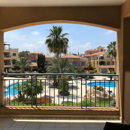 Limnaria Gardens - Modern 1 Bed, Walk To Beach & Shops Pafos Dış mekan fotoğraf